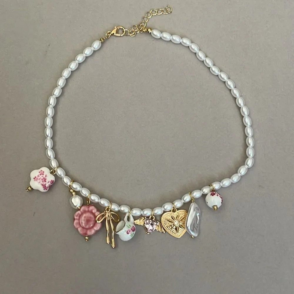 Elegant Pearl Charm Necklace A1222